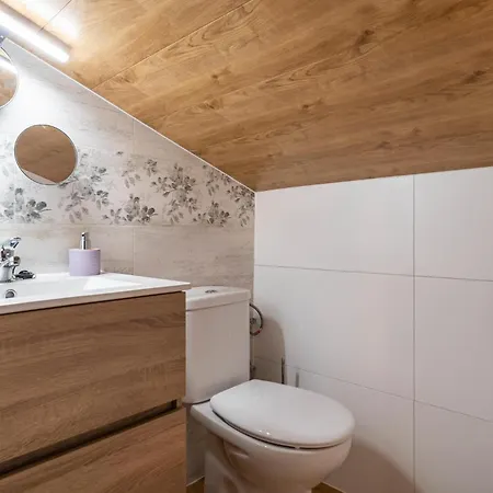 Holiday home Stunning In With Wifi *