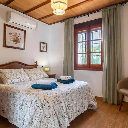 Stunning In With Wifi Holiday home